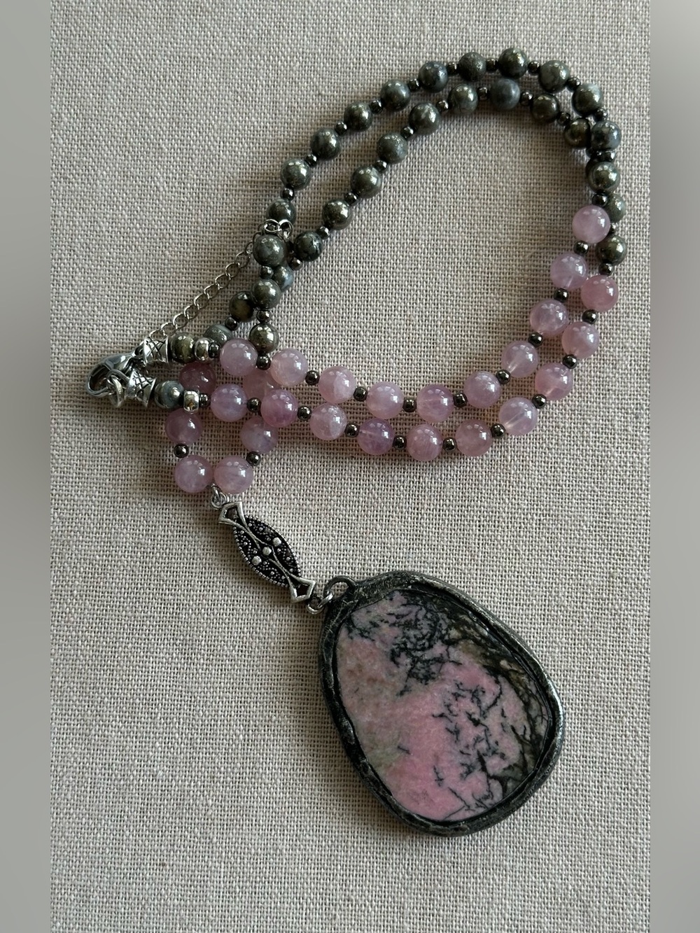 28-1/2 inch Cherry Quartz and Rhodonite Crystal bead necklace NWOT - Picture 10 of 14
